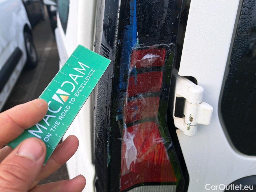  Volkswagen  Caddy VOLKSWAGEN  / 2020 / 4P / combi Kombi 2.0 TDI 75kW (102CV) #4