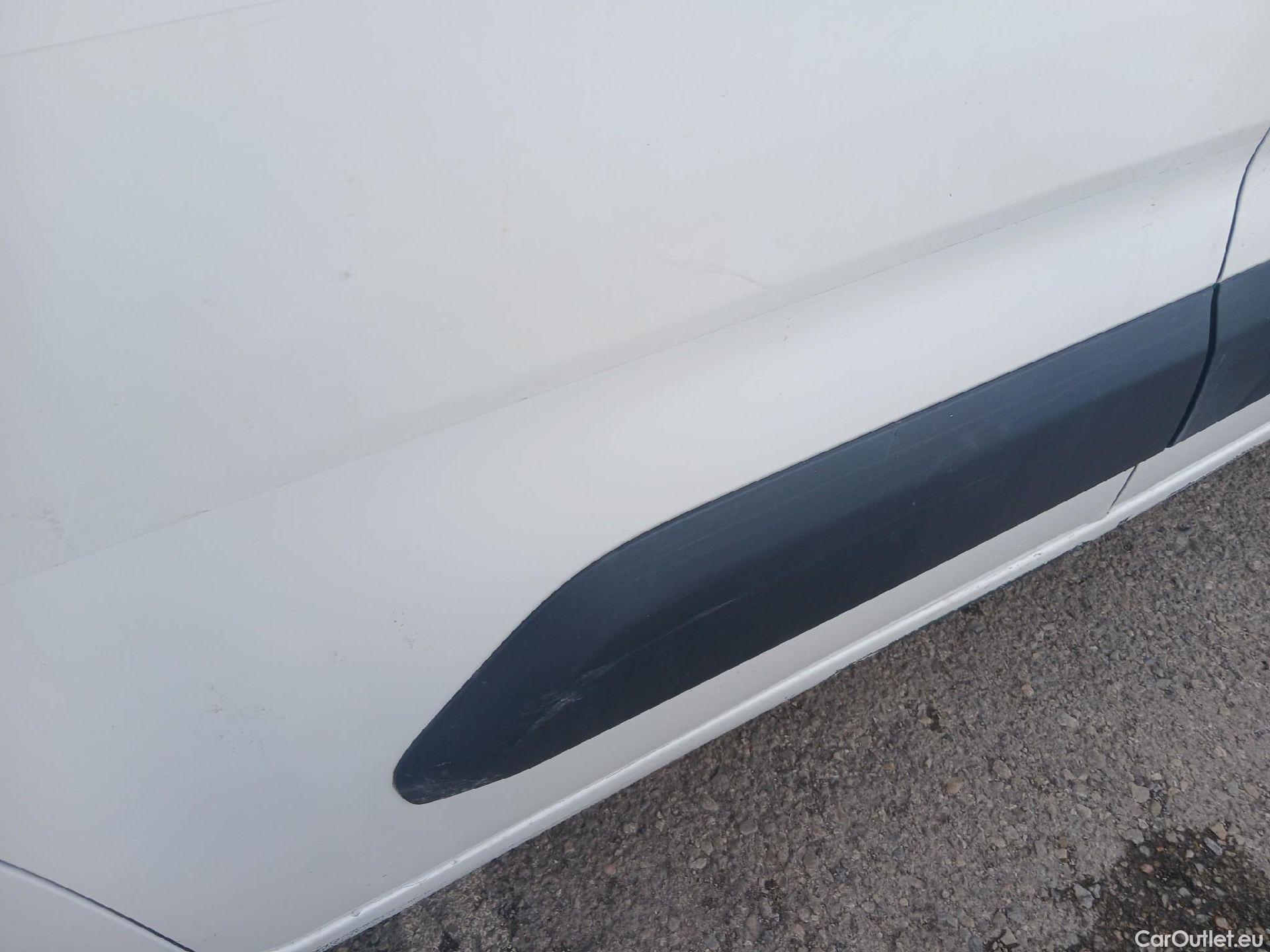  Toyota  Proace TOYOTA  City/2020/4P/furgón derivado de turismo 1.5D 75kW (100CV) GX 650kg Media #32