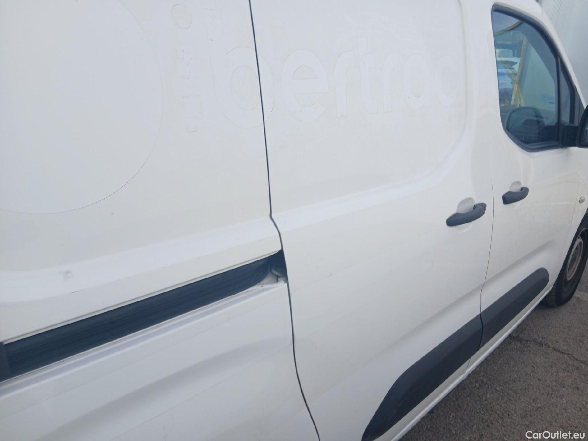  Toyota  Proace TOYOTA  City/2020/4P/furgón derivado de turismo 1.5D 75kW (100CV) GX 650kg Media #30