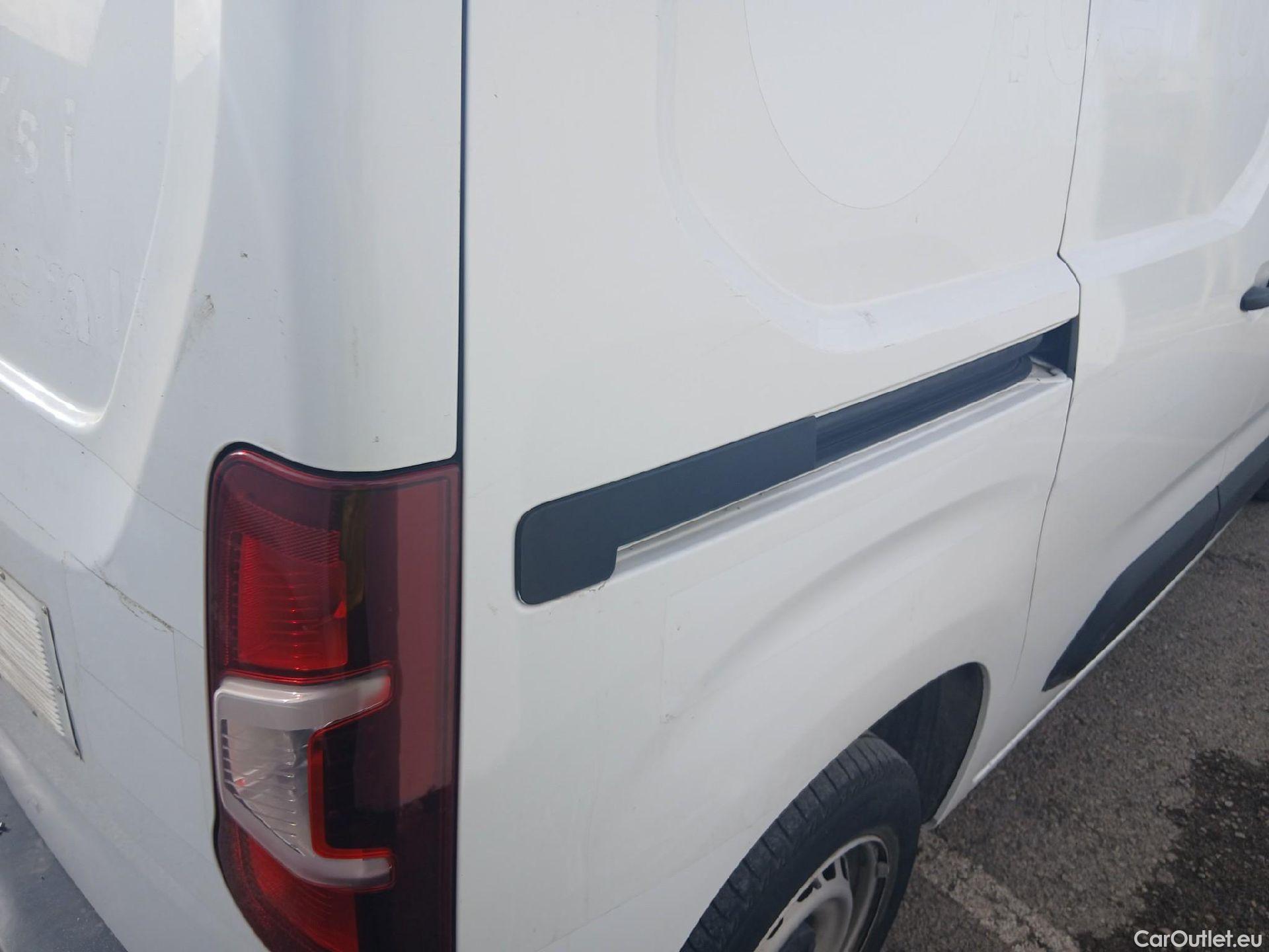  Toyota  Proace TOYOTA  City/2020/4P/furgón derivado de turismo 1.5D 75kW (100CV) GX 650kg Media #27