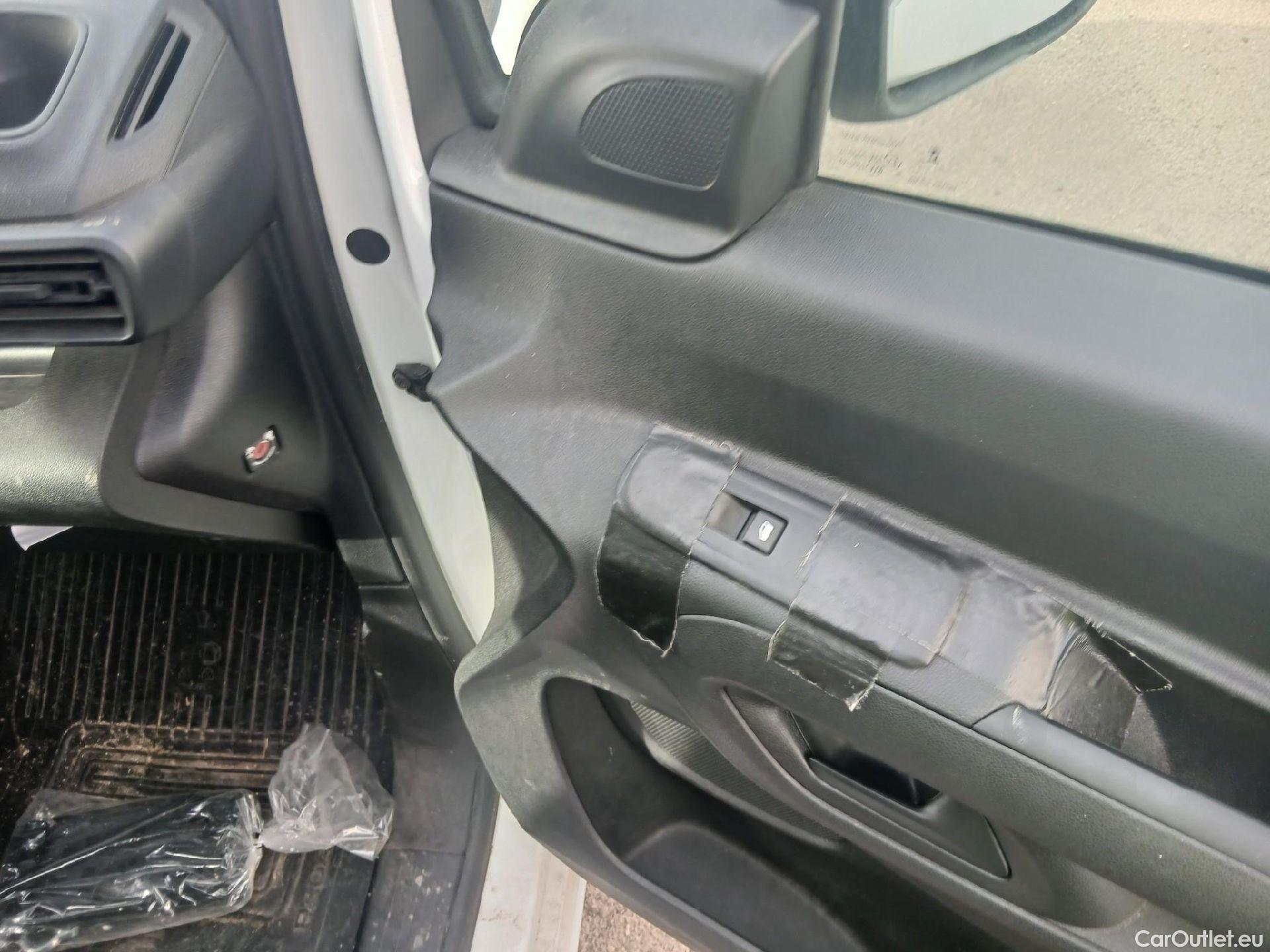  Toyota  Proace TOYOTA  City/2020/4P/furgón derivado de turismo 1.5D 75kW (100CV) GX 650kg Media #43