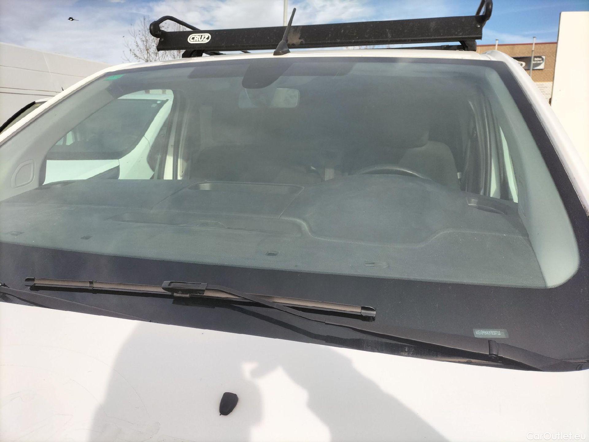  Opel  Vivaro OPEL  / 2019 / 4P / furgón 1.5 D 88kW (120CV) M Std Express M.P. DC #11