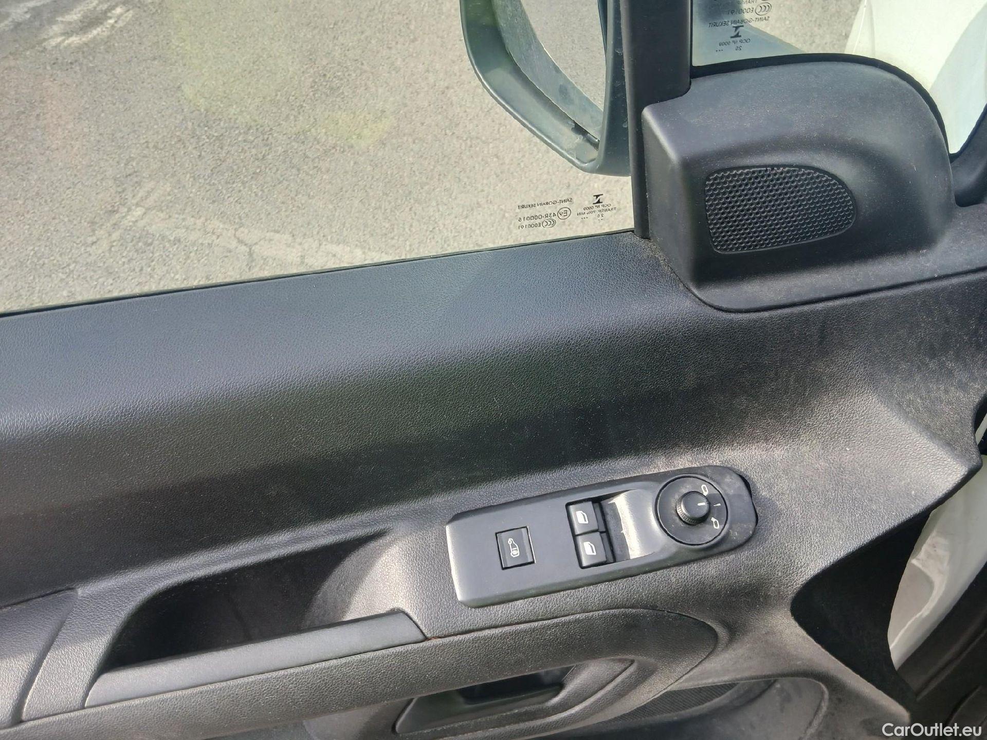  Toyota  Proace TOYOTA  City/2020/4P/furgón derivado de turismo 1.5D 75kW (100CV) GX 650kg Media #54