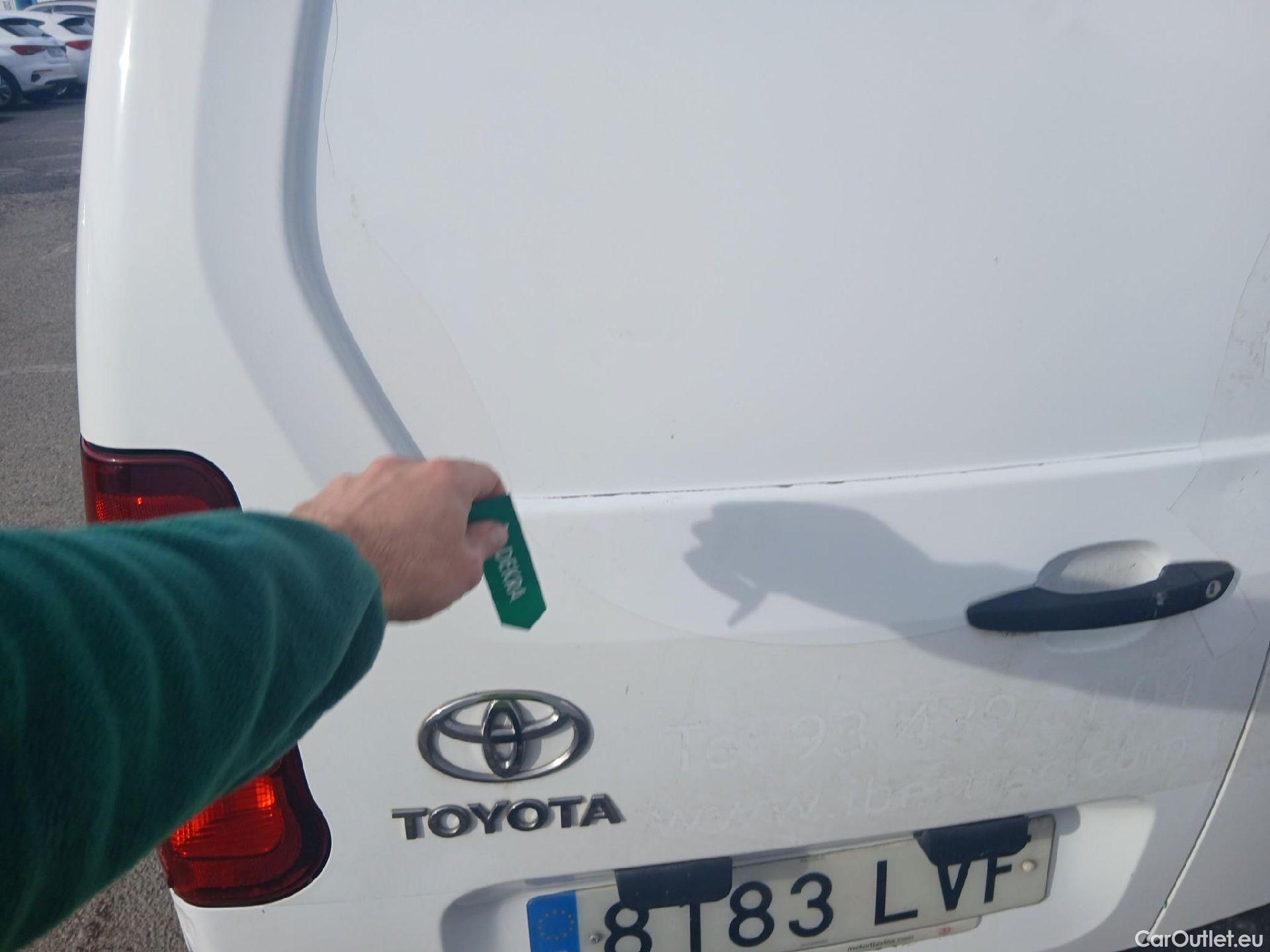  Toyota  Proace TOYOTA  City/2020/4P/furgón derivado de turismo 1.5D 75kW (100CV) GX 650kg Media #24