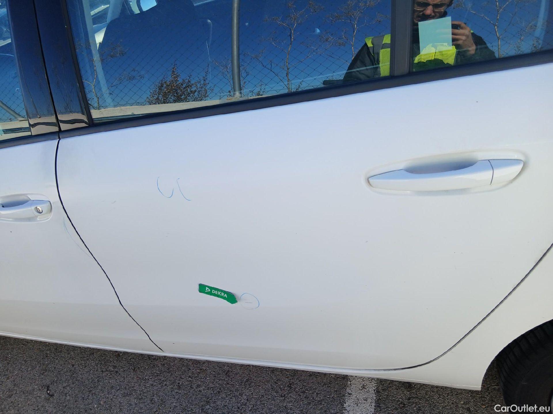  Citroen  C4 Grand Picasso CITROEN Grand C4 Spacetourer / 2016 / 5P / monovolumen BlueHDi 96KW (130CV) S&S Live #17