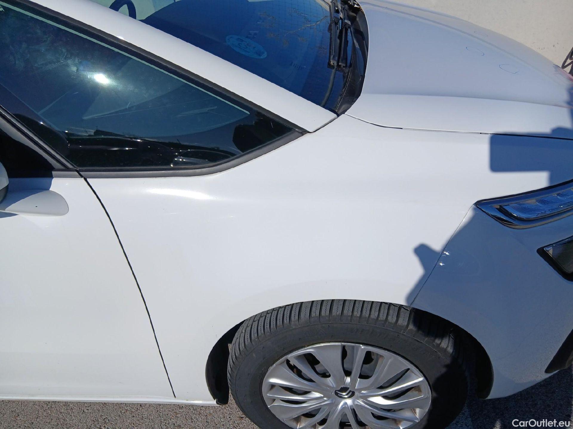  Citroen  C4 Grand Picasso CITROEN Grand C4 Spacetourer / 2016 / 5P / monovolumen BlueHDi 96KW (130CV) S&S Live #36