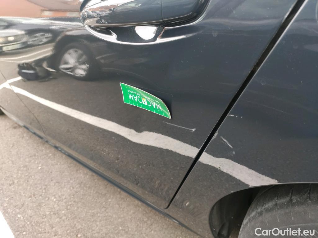  Peugeot  508 PEUGEOT  / 2018 / 5P / berlina con portón Business Line BlueHDi 96kW S&S 6vel MAN #17