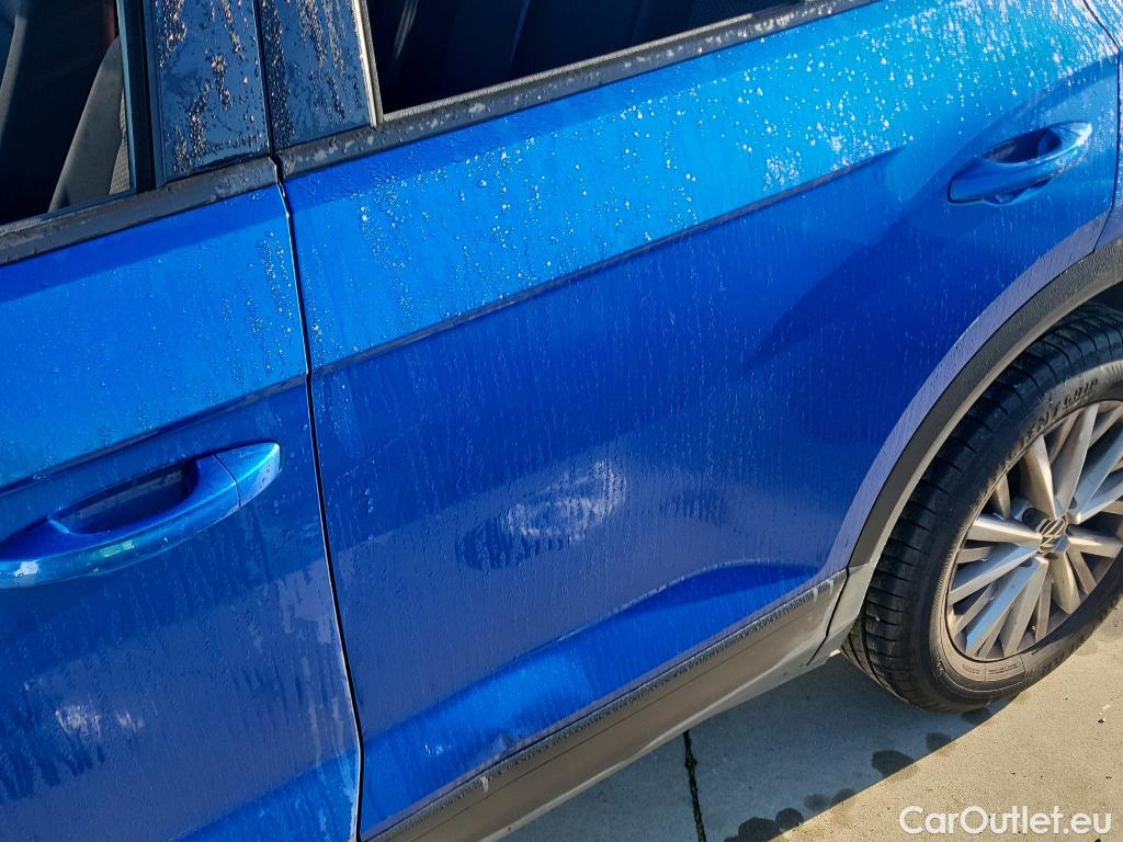  Volkswagen  T-ROC VOLKSWAGEN  / 2017 / 5P / todoterreno Edition 1.0 TSI 81kW (110CV) #7