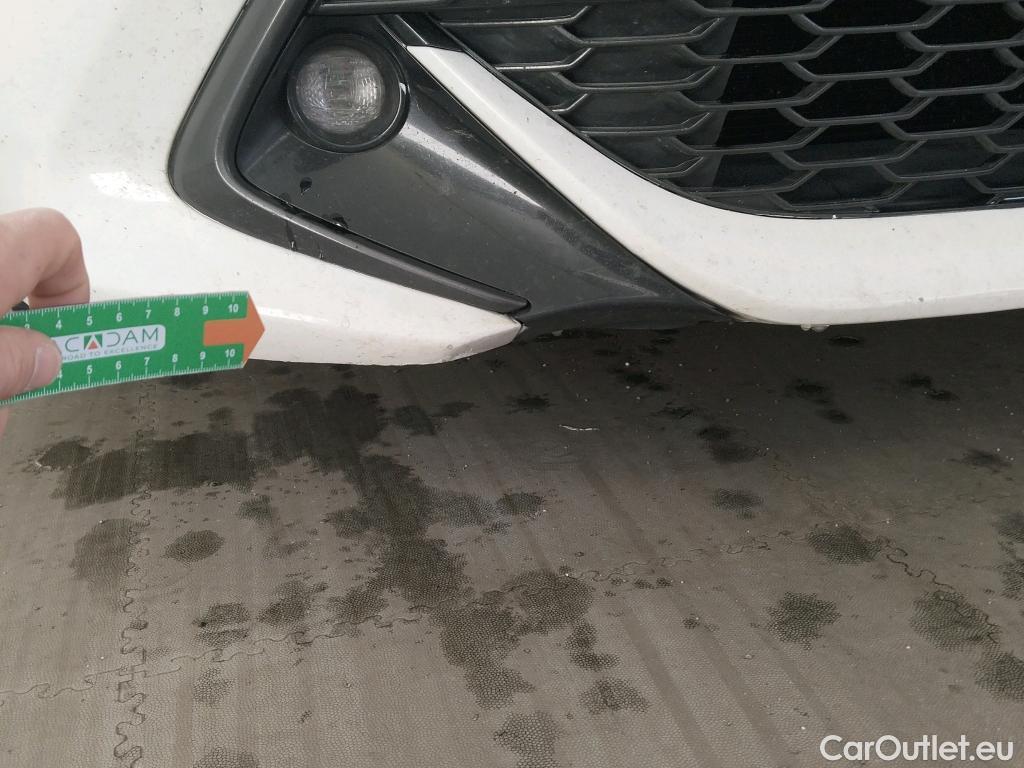  Toyota  Corolla TOYOTA  / 2019 / 5P / familiar 1.8 125H ACTIVE TECH E-CVT TOU SPORT #19