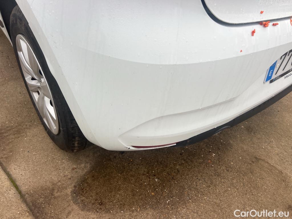  Renault  Clio RENAULT  / 2019 / 5P / berlina con portón Business TCe 74 kW (100CV) GLP #12