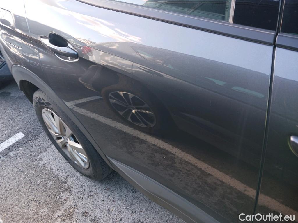  Peugeot  3008 PEUGEOT  / 2020 / 5P / todoterreno 1.5 BlueHDi 96kW (130CV) S&S Active Pack (AC3) #14