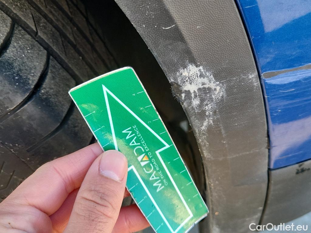  Volkswagen  T-ROC VOLKSWAGEN  / 2017 / 5P / todoterreno Edition 1.0 TSI 81kW (110CV) #26