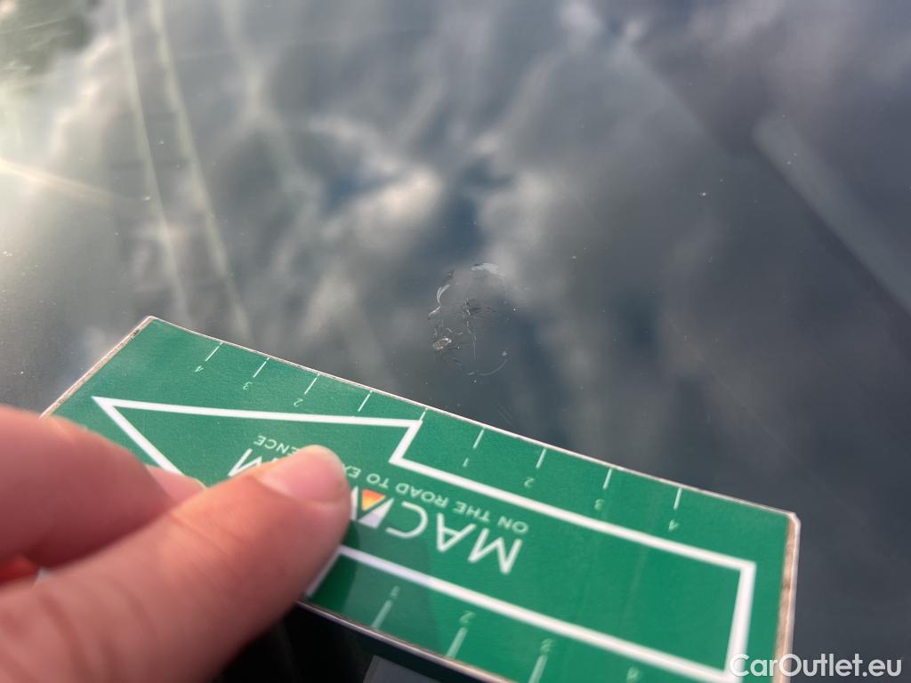  Renault  Clio RENAULT  / 2019 / 5P / berlina con portón Business TCe 74 kW (100CV) GLP #2