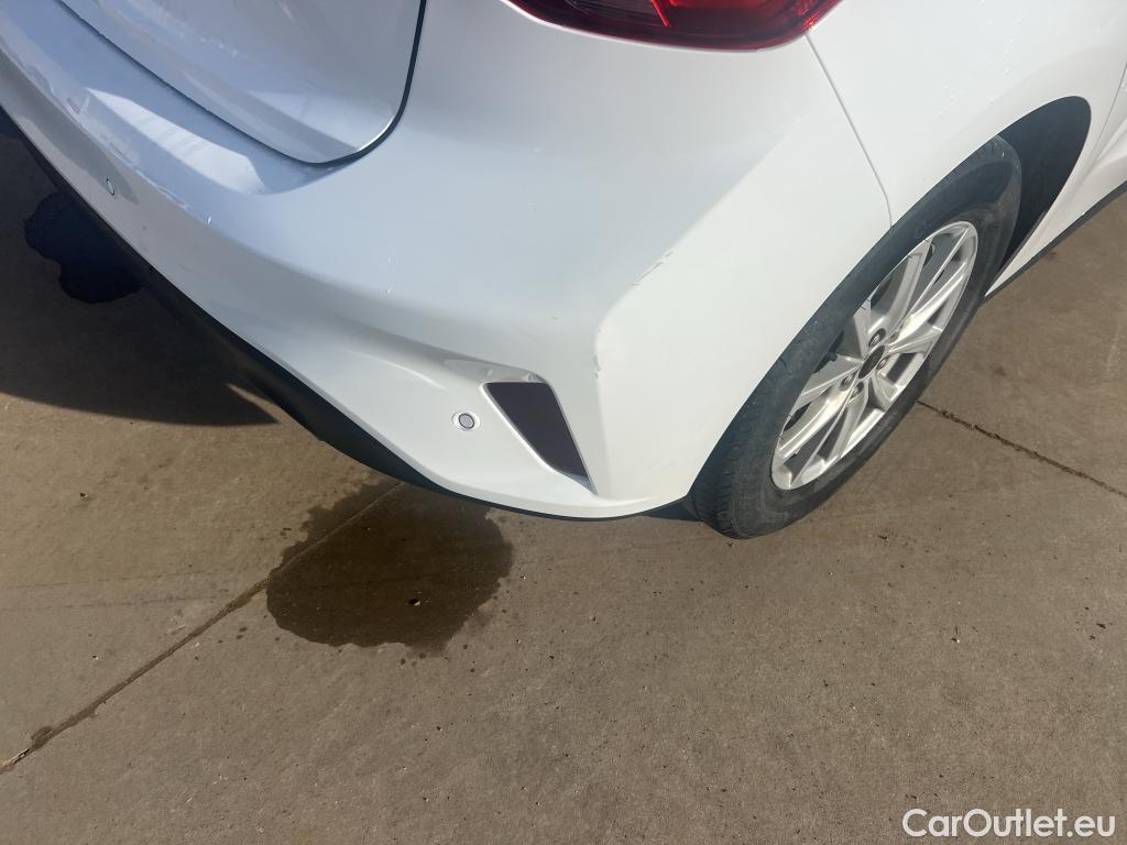  Ford  Focus FORD  / 2018 / 5P / berlina con portón 1.5 Ecoblue 88kW Trend+ #24