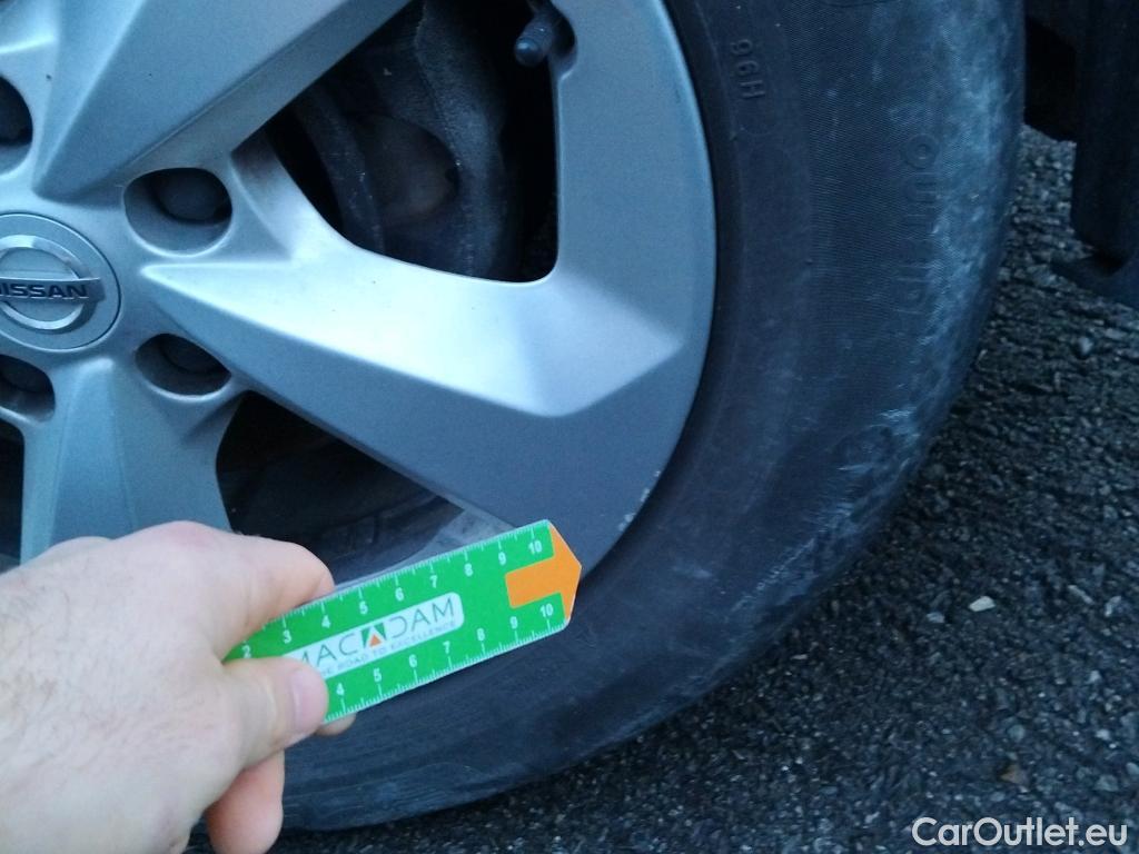  Nissan  Qashqai NISSAN  / 2017 / 5P / todoterreno dCi 85 kW (115 CV) ACENTA #30