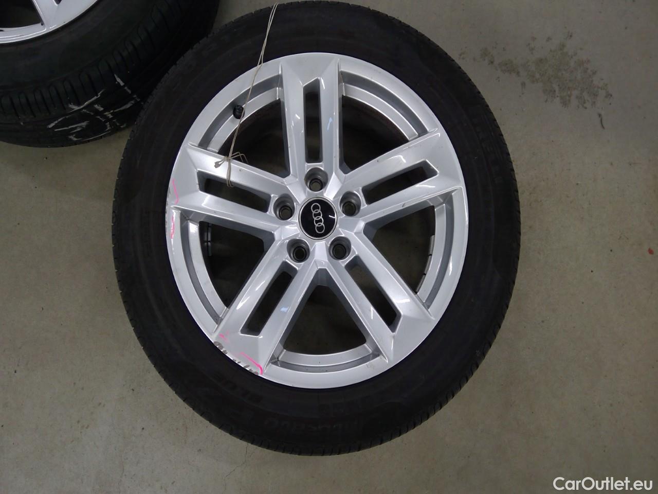  Audi  A4  Av 40TDI Proline quat Aut #1