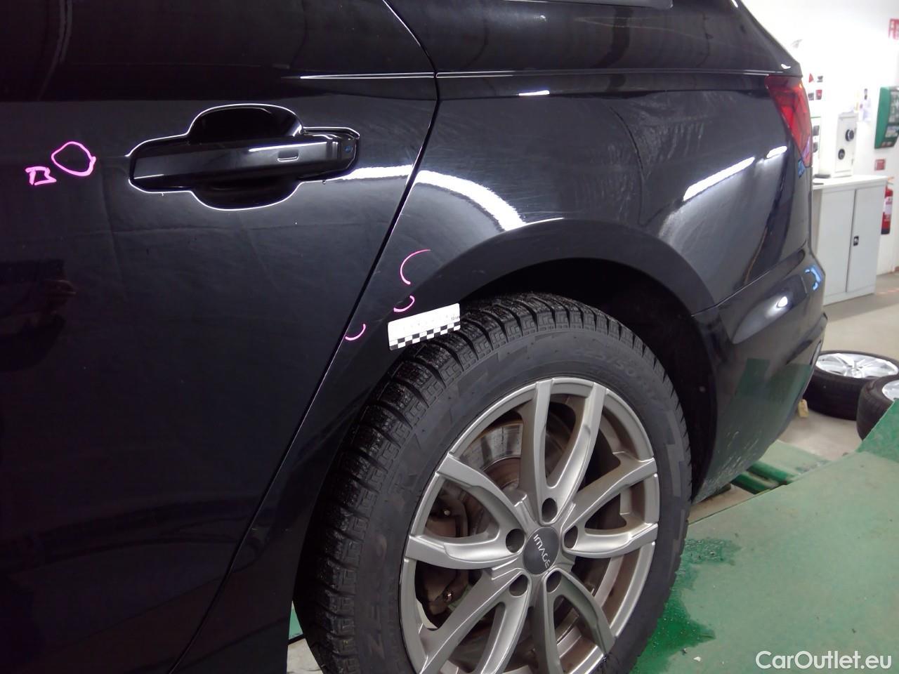  Audi  A4  Av 40TDI Proline quat Aut #16