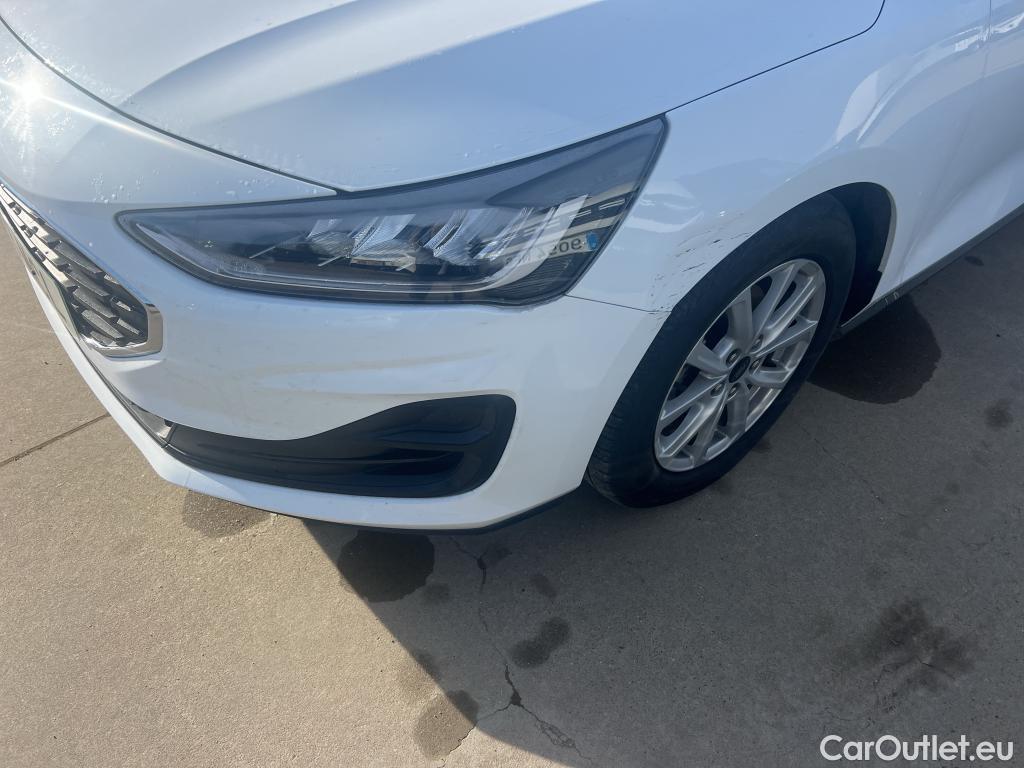  Ford  Focus FORD  / 2018 / 5P / berlina con portón 1.5 Ecoblue 88kW Trend+ #22