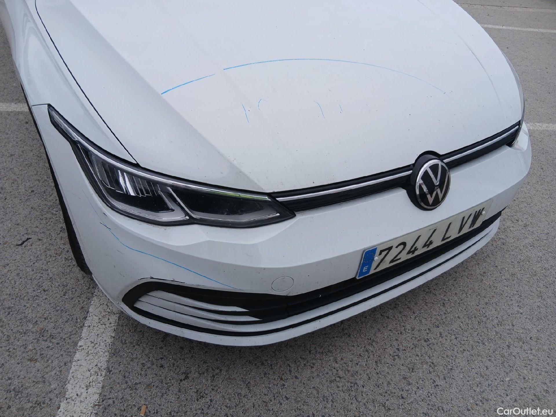  Volkswagen  Golf  VOLKSWAGEN / 2020 / 5P / berlina con portón 2.0 TDI 85kW (115CV) #9