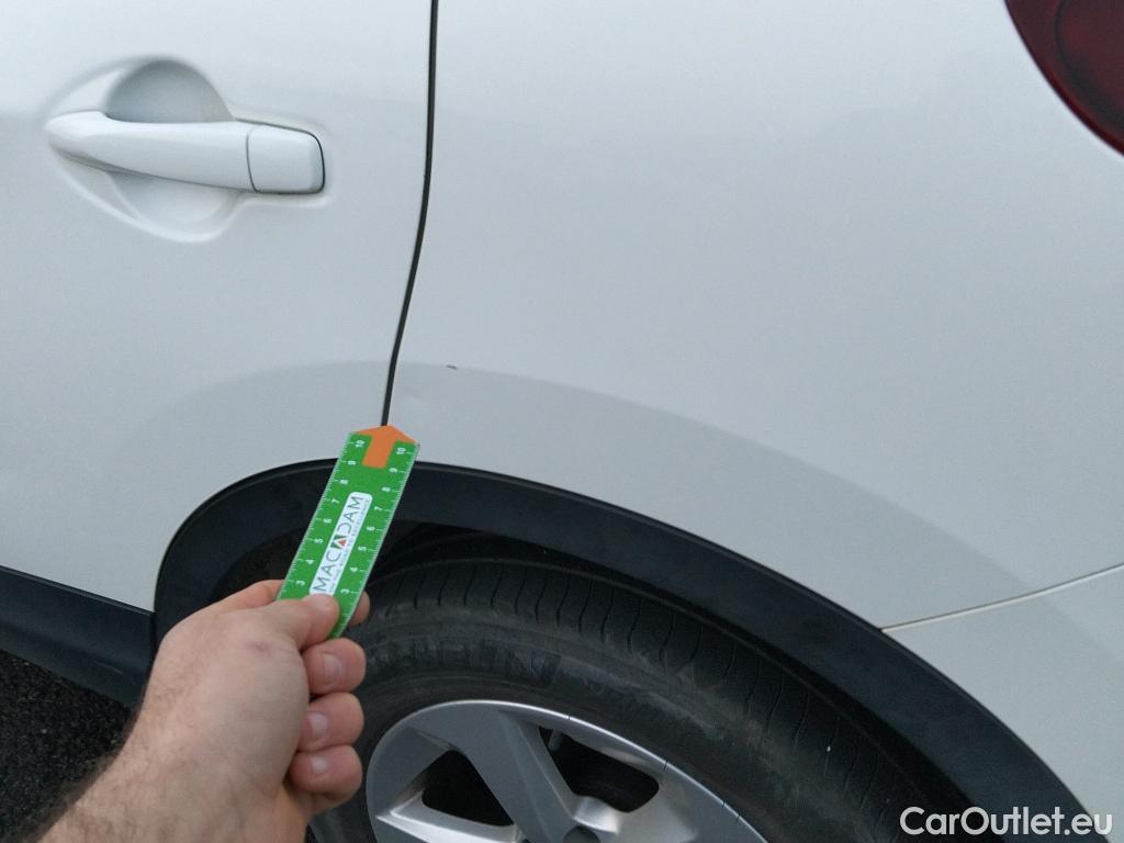  Nissan  Qashqai NISSAN  / 2017 / 5P / todoterreno dCi 85 kW (115 CV) ACENTA #26