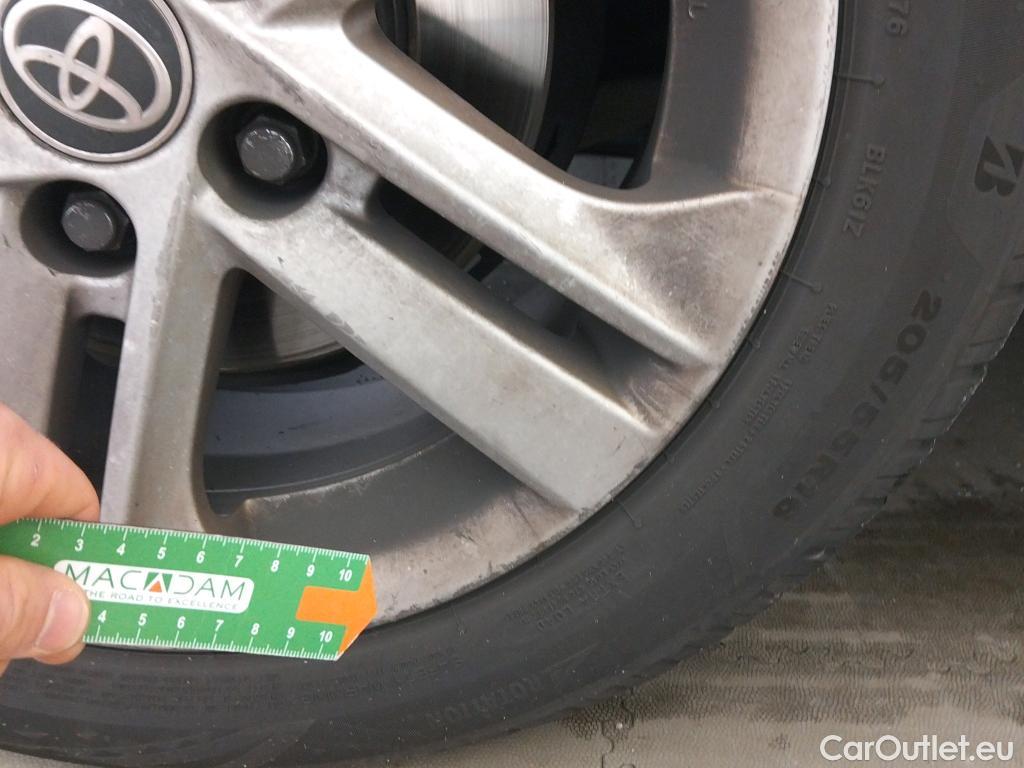  Toyota  Corolla TOYOTA  / 2019 / 5P / familiar 1.8 125H ACTIVE TECH E-CVT TOU SPORT #10