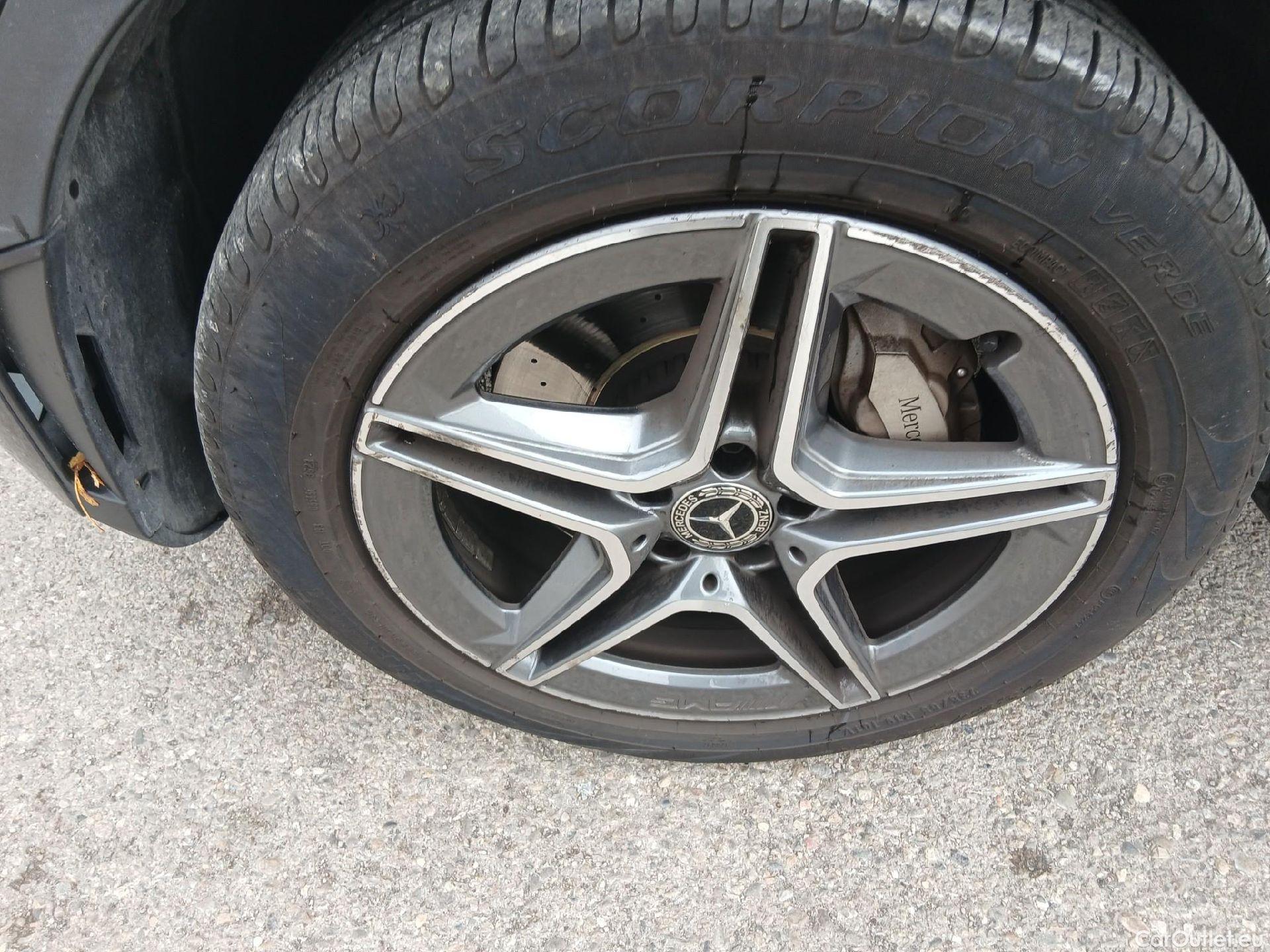  Mercedes  G-Klasee MERCEDES-BENZ Clase GLC / 2019 / 5P / todoterreno GLC 300 de 4MATIC #7