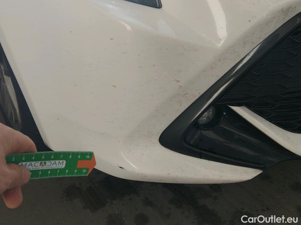  Toyota  Corolla TOYOTA  / 2019 / 5P / familiar 1.8 125H ACTIVE TECH E-CVT TOU SPORT #18