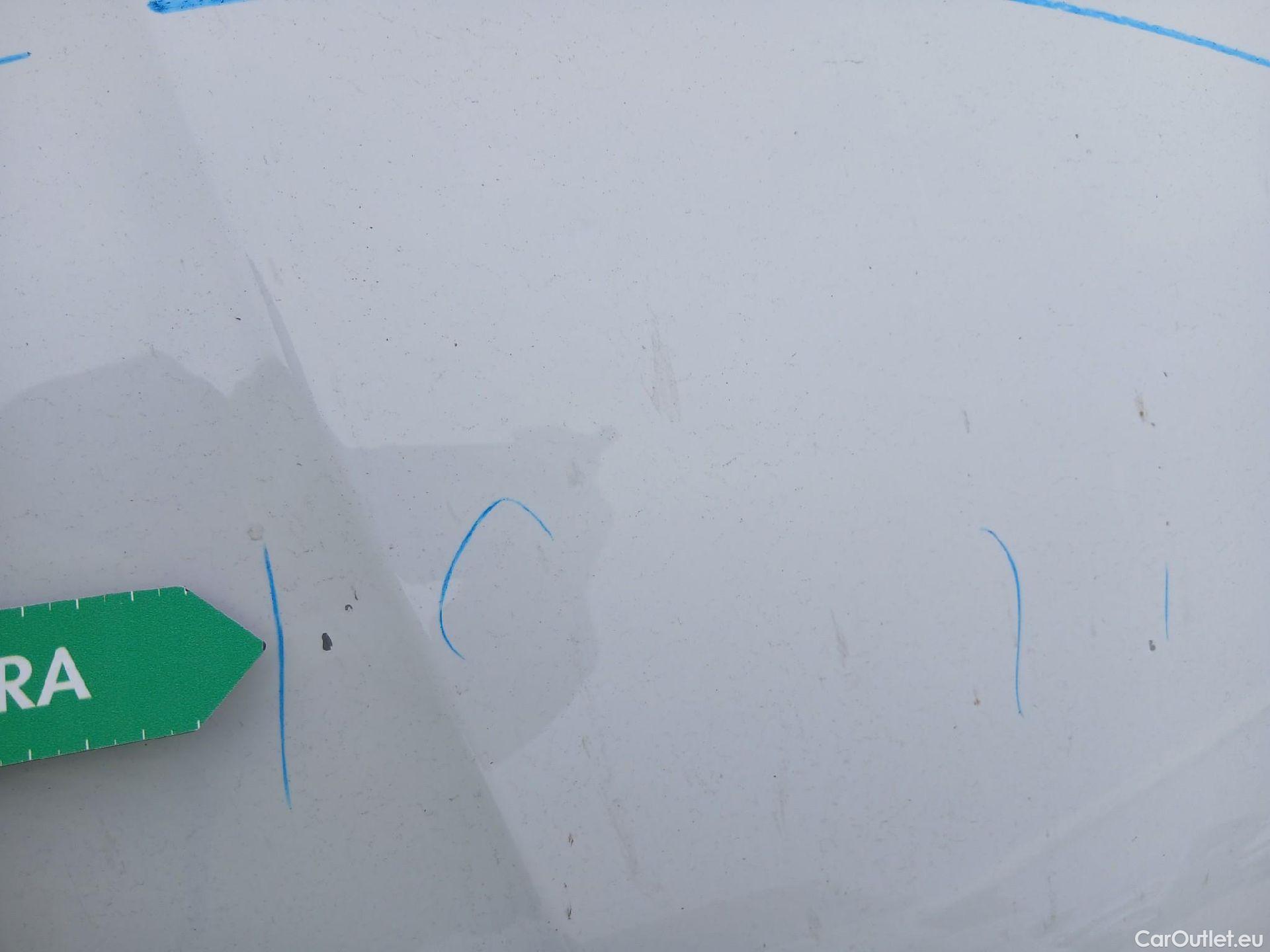  Volkswagen  Golf  VOLKSWAGEN / 2020 / 5P / berlina con portón 2.0 TDI 85kW (115CV) #7