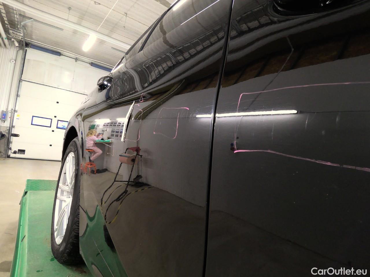  Bmw  Serie 3 330e xDrive Connected Aut #11