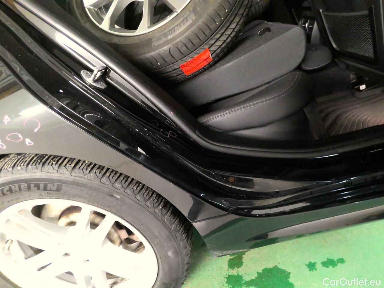  Bmw  Serie 3 330e xDrive Connected Aut #13