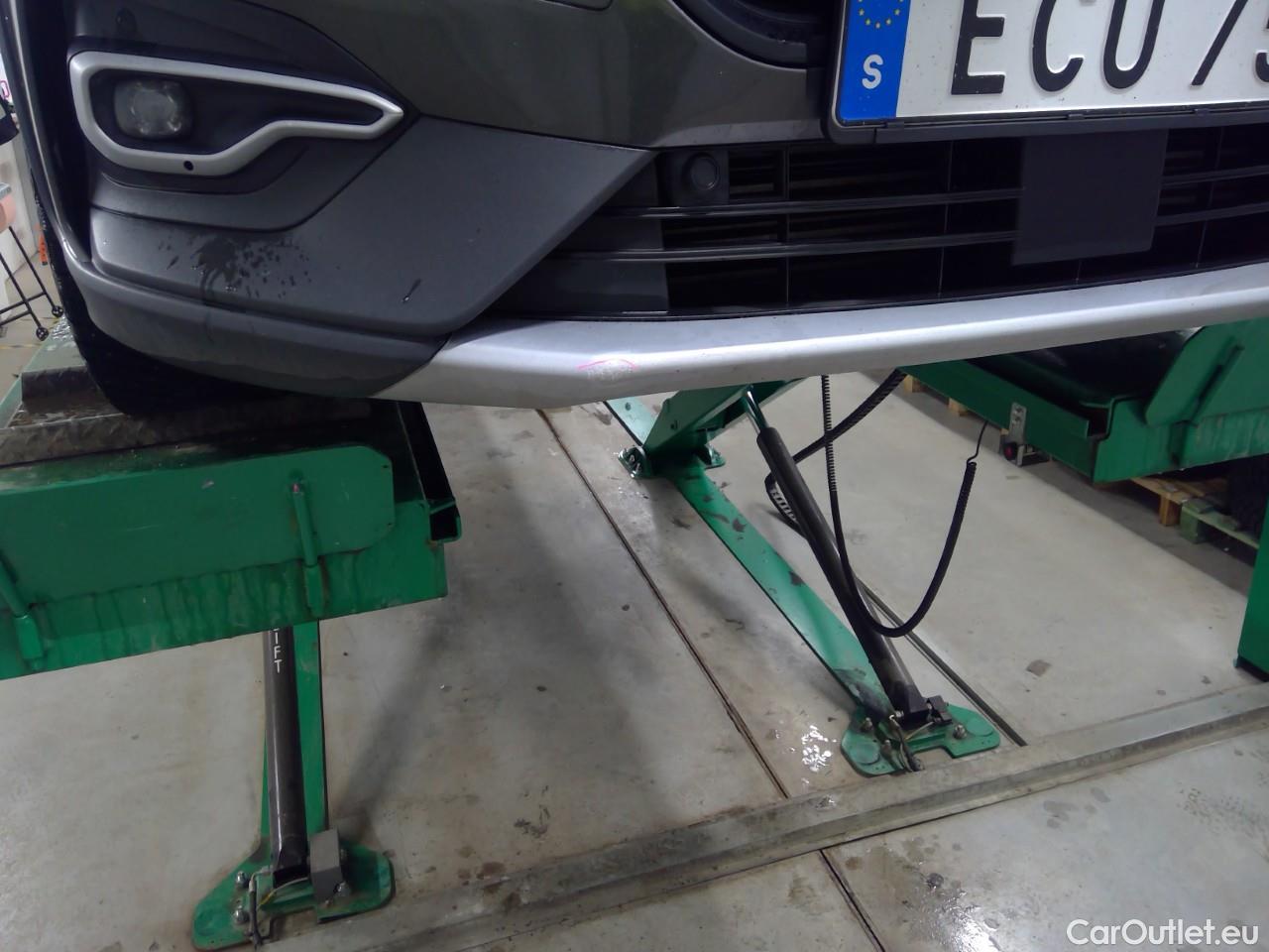  Ford  Focus  Wag EB 125 Act.Ed. Aut #2