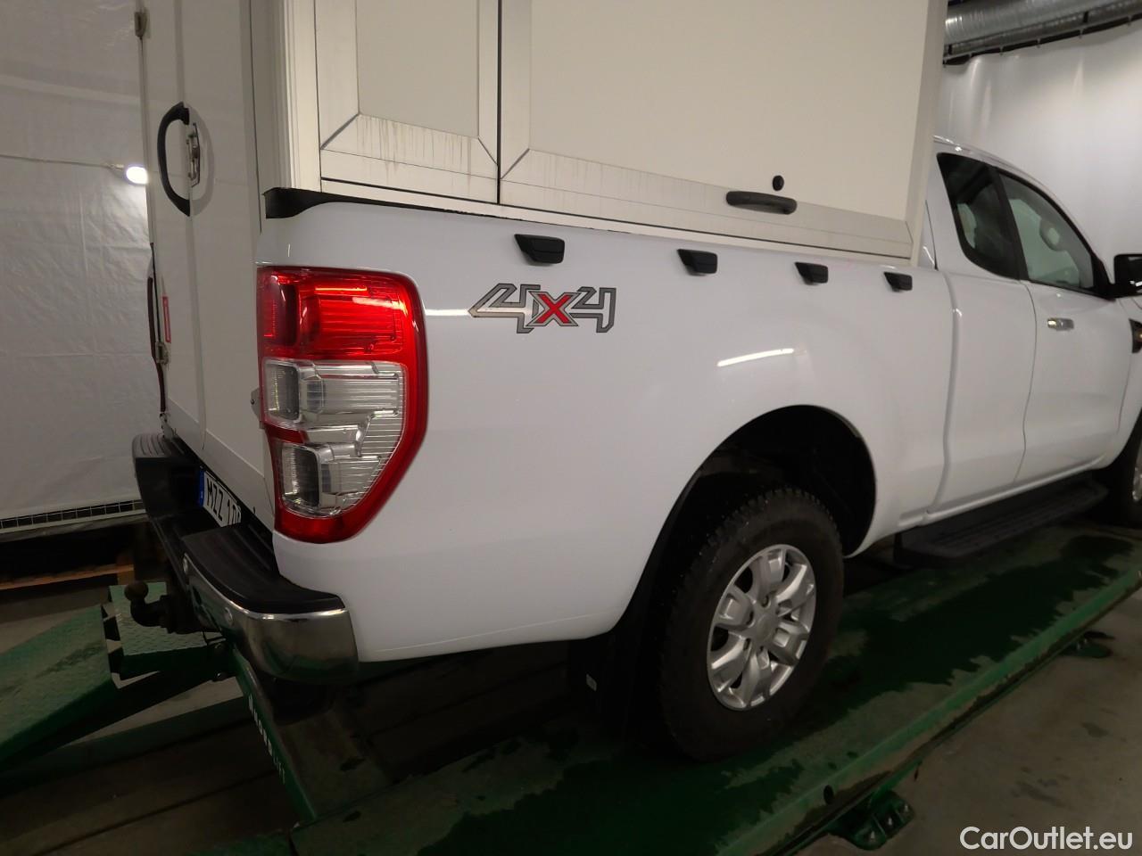  Ford  Ranger Ran.TDCi 170 4WD Su.C.XLT Aut. #25