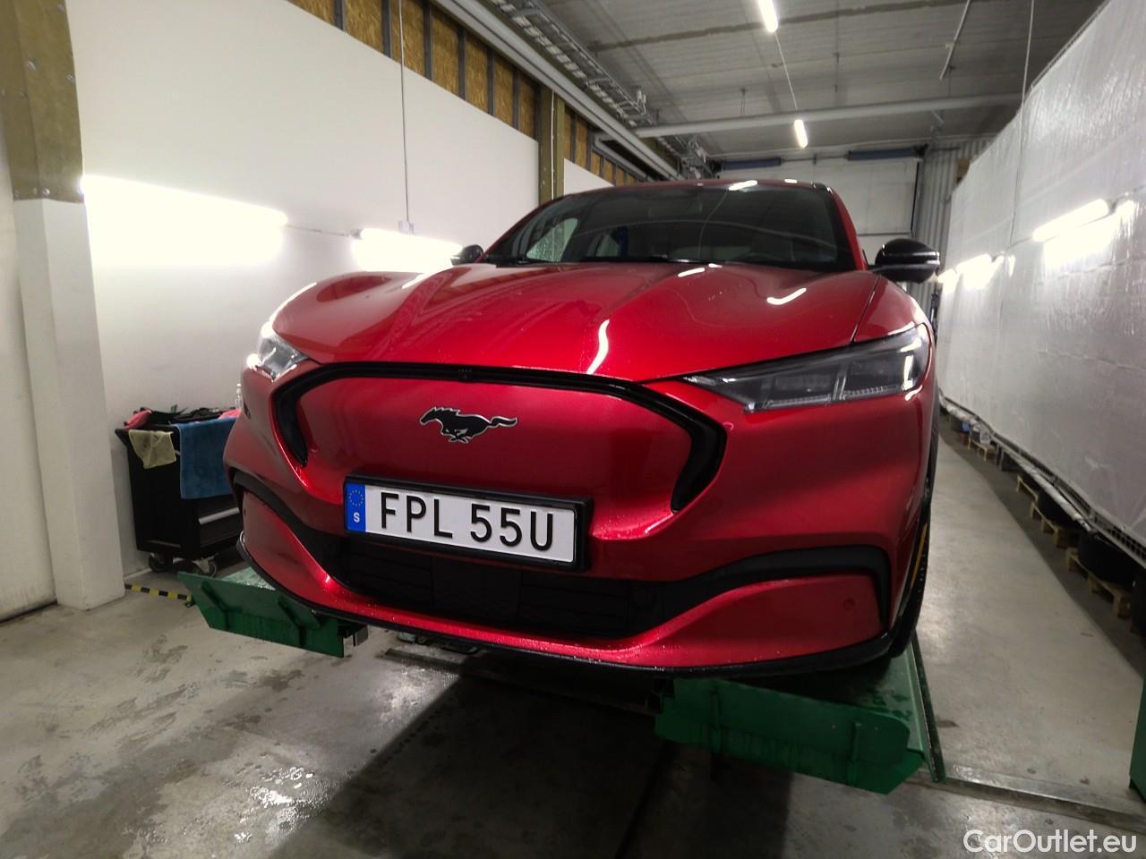  Ford  Mustang Mach-e 99 kWh Long Range AWD #5