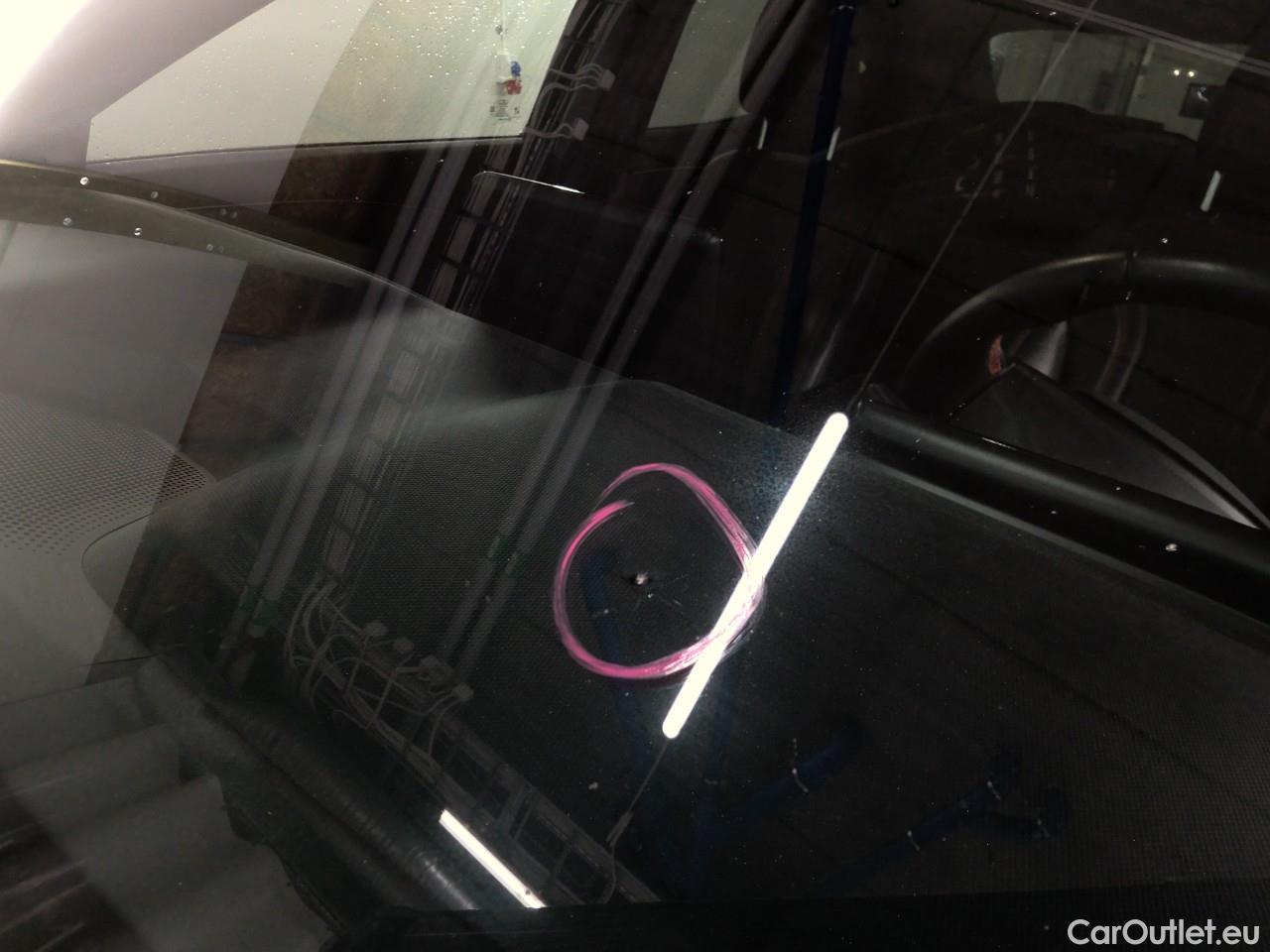  Ford  Mustang Mach-e 99 kWh Long Range AWD #21