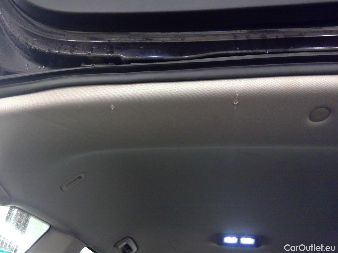  Skoda  ENYAQ  iV80 5d #2