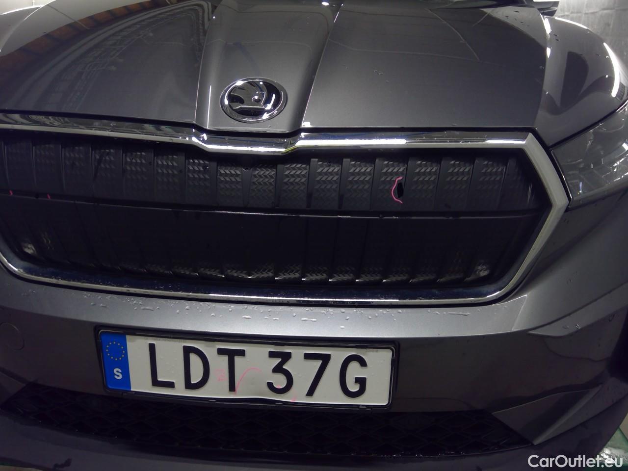  Skoda  ENYAQ  iV80 5d #11