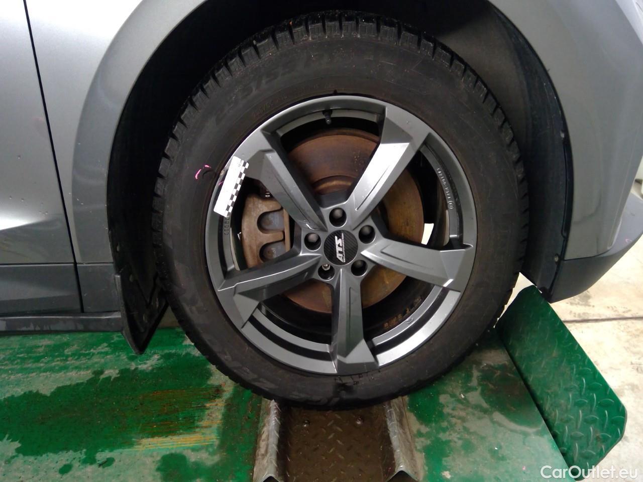  Skoda  ENYAQ  iV80 5d #38