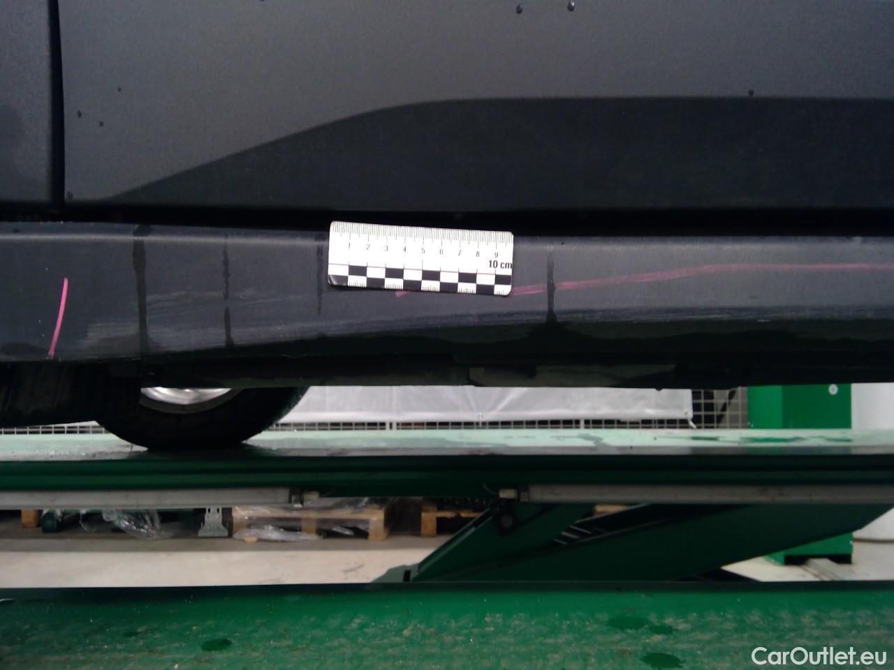  Skoda  ENYAQ  iV80 5d #21