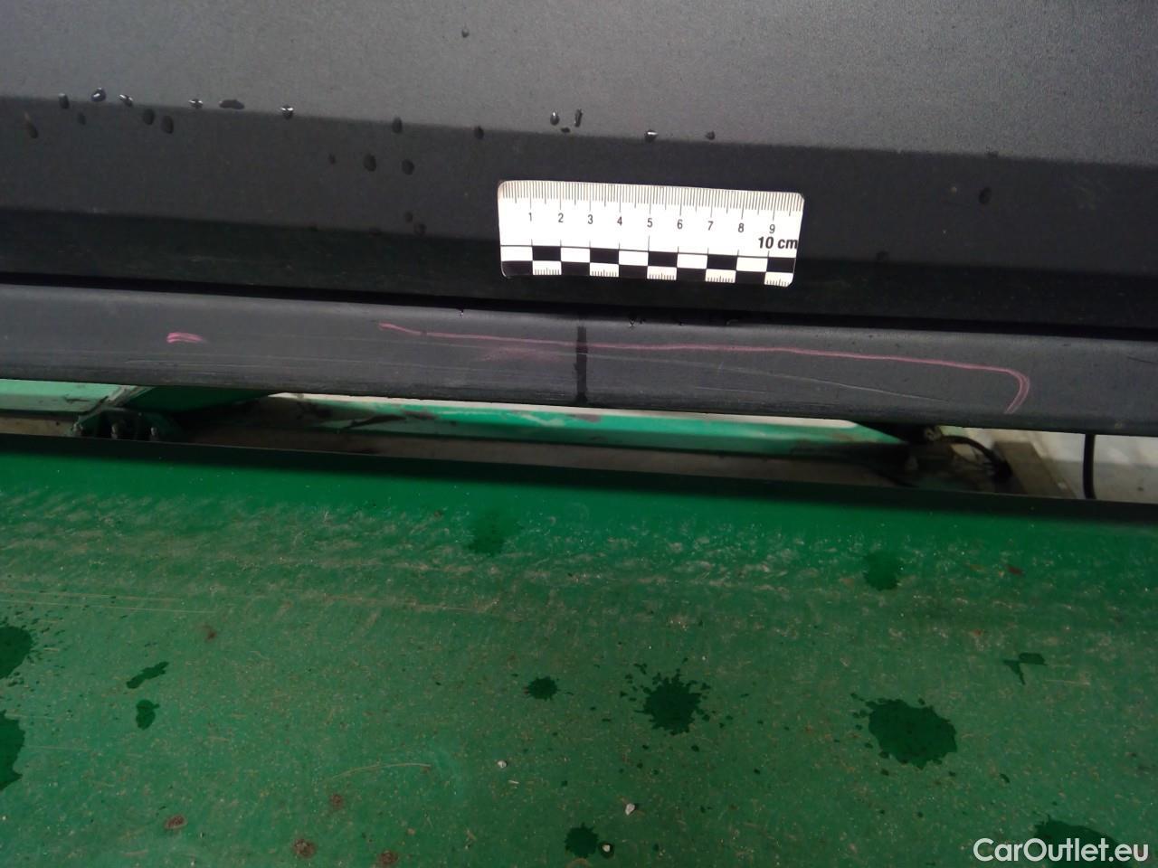  Skoda  ENYAQ  iV80 5d #23