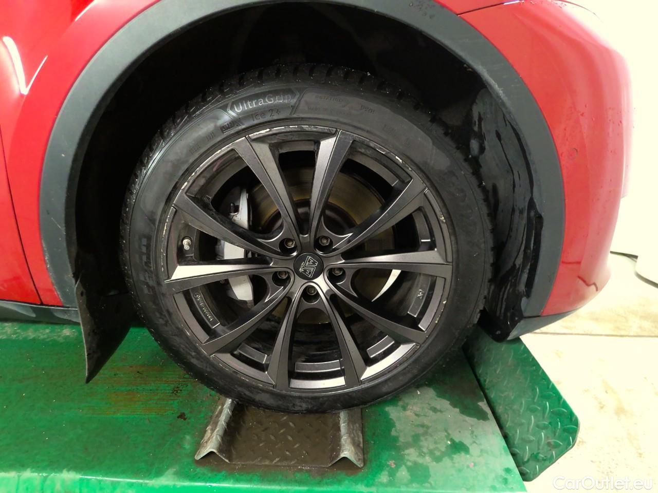  Tesla  Model Y  75kWh Long-Range AWD #13