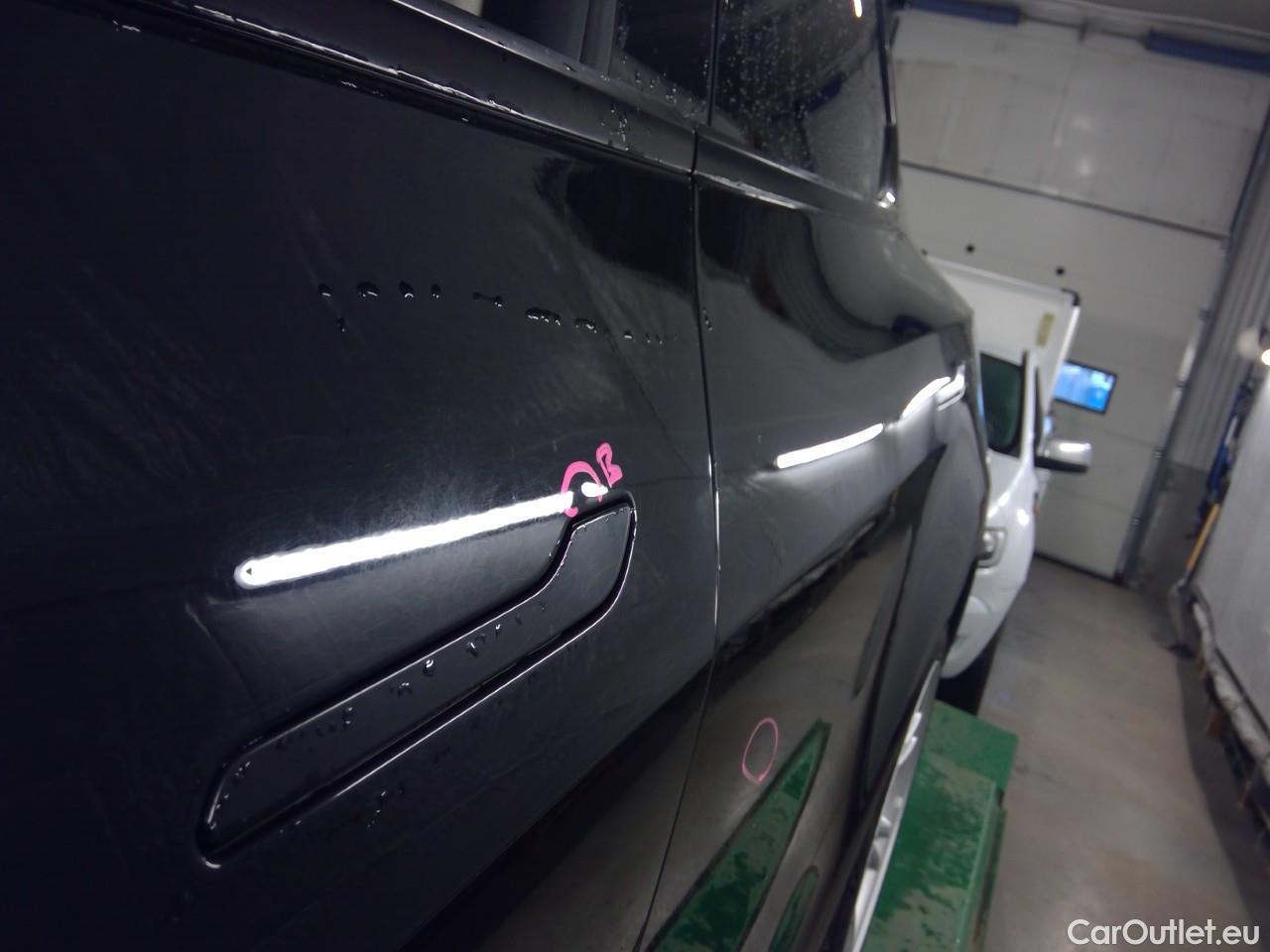  Tesla  Model Y  Long-Range AWD #19