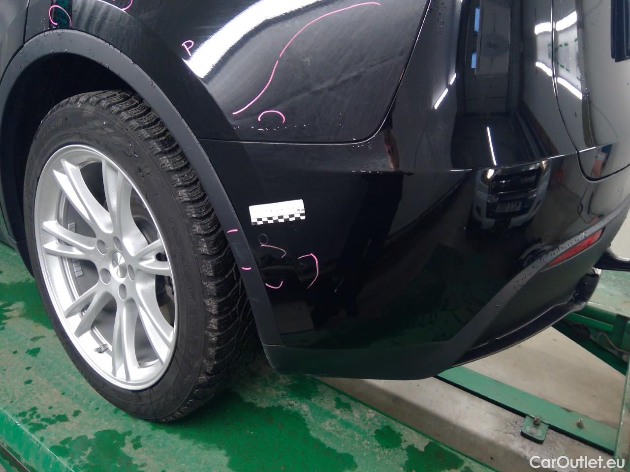  Tesla  Model Y  Long-Range AWD #16