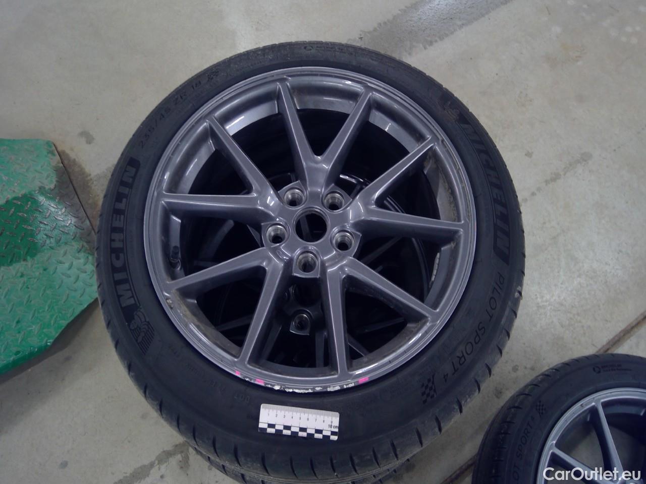  Tesla  Model 3  DualM. Long-Range AWD #2