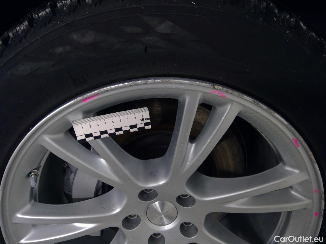  Tesla  Model Y  Long-Range AWD #41