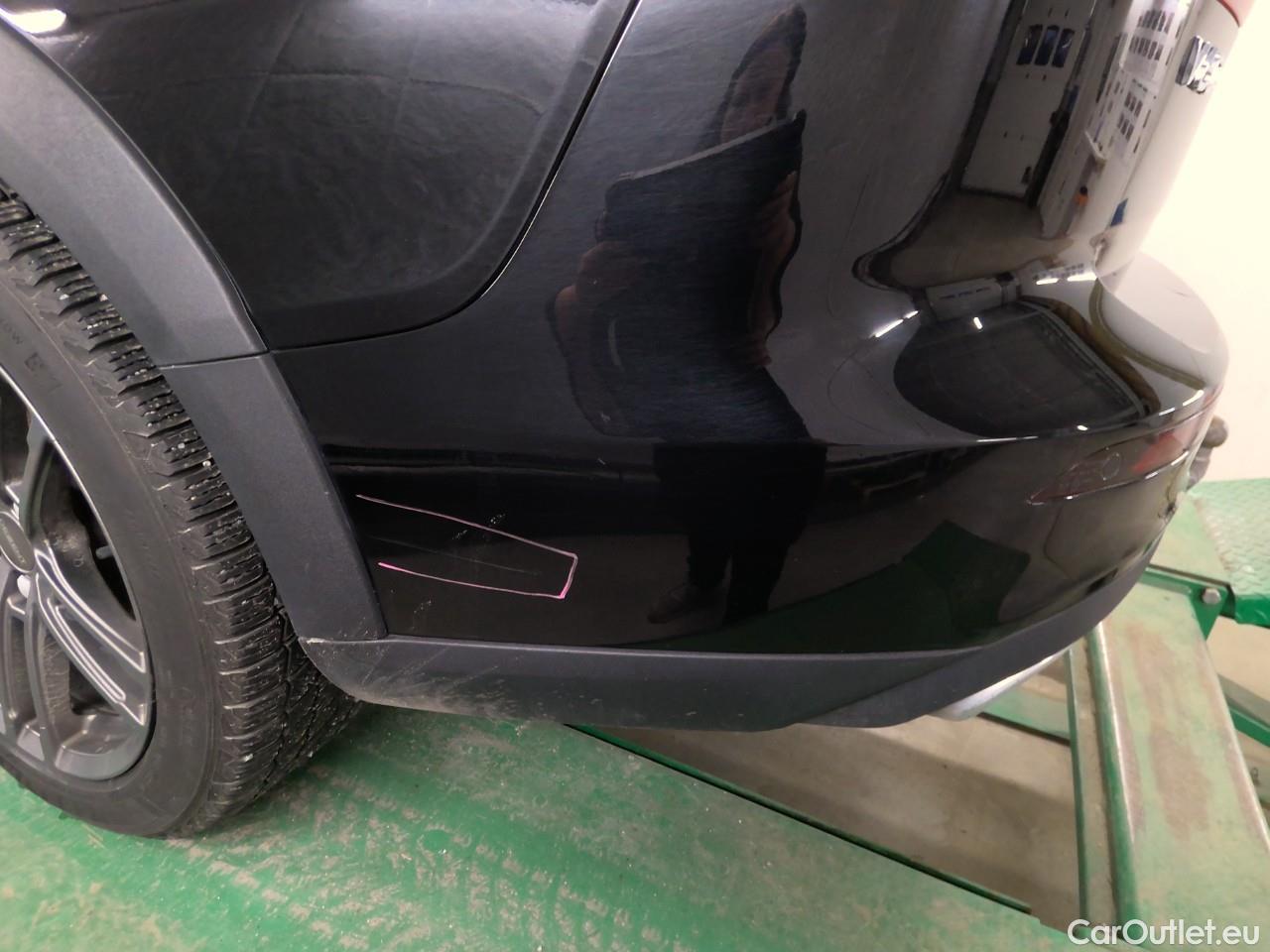  Volvo  V60  CC B4D Ad.Na.P.Ed. AWD Aut #32