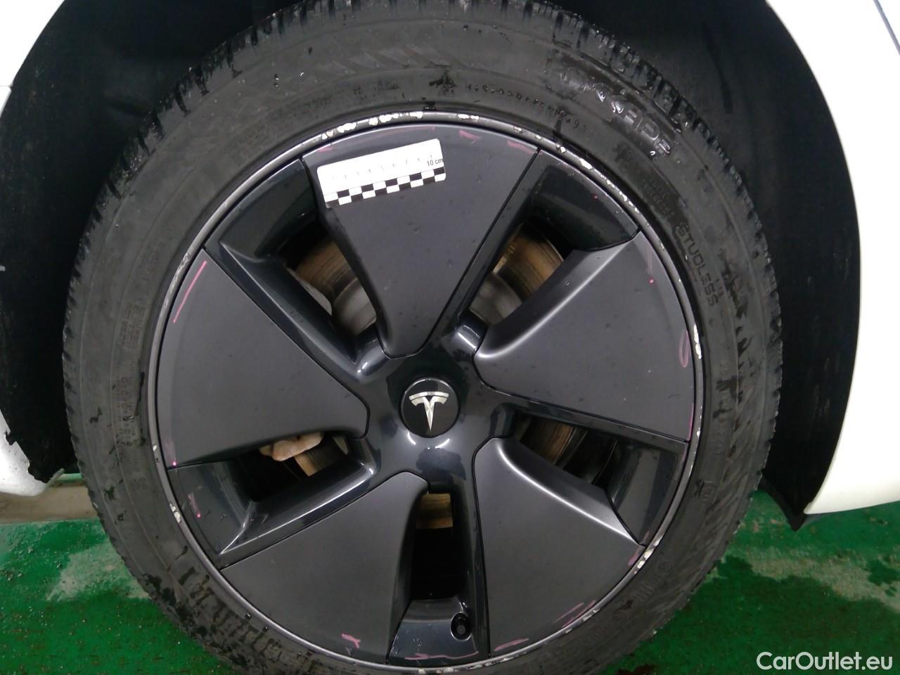  Tesla  Model 3  DualM. Long-Range AWD #8