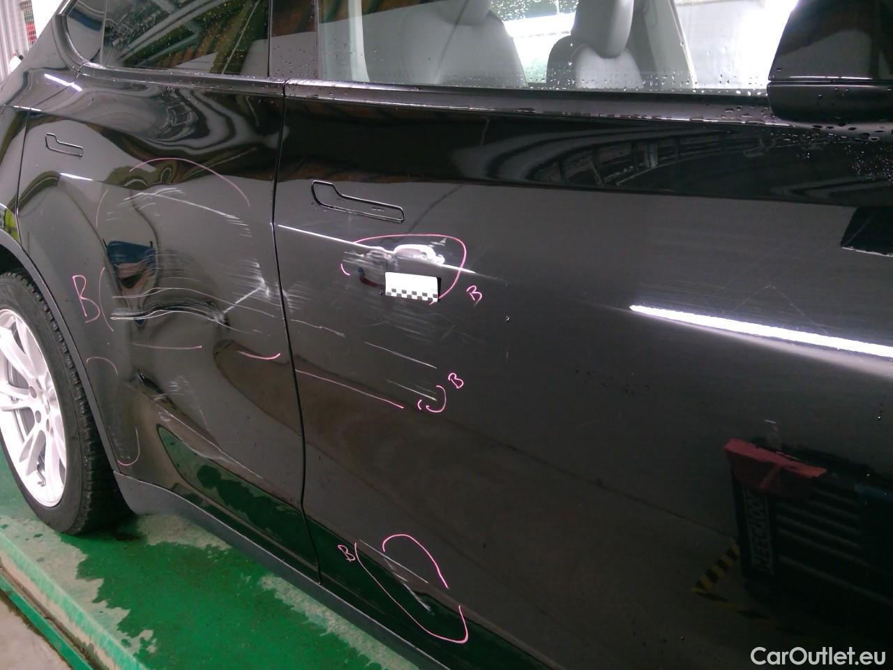  Tesla  Model Y  Long-Range AWD #39