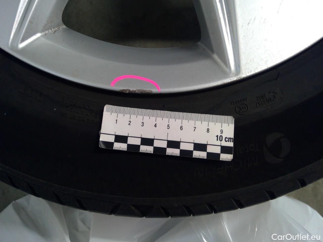  Volvo  V60  CC B5 B 250 AWD Aut #3