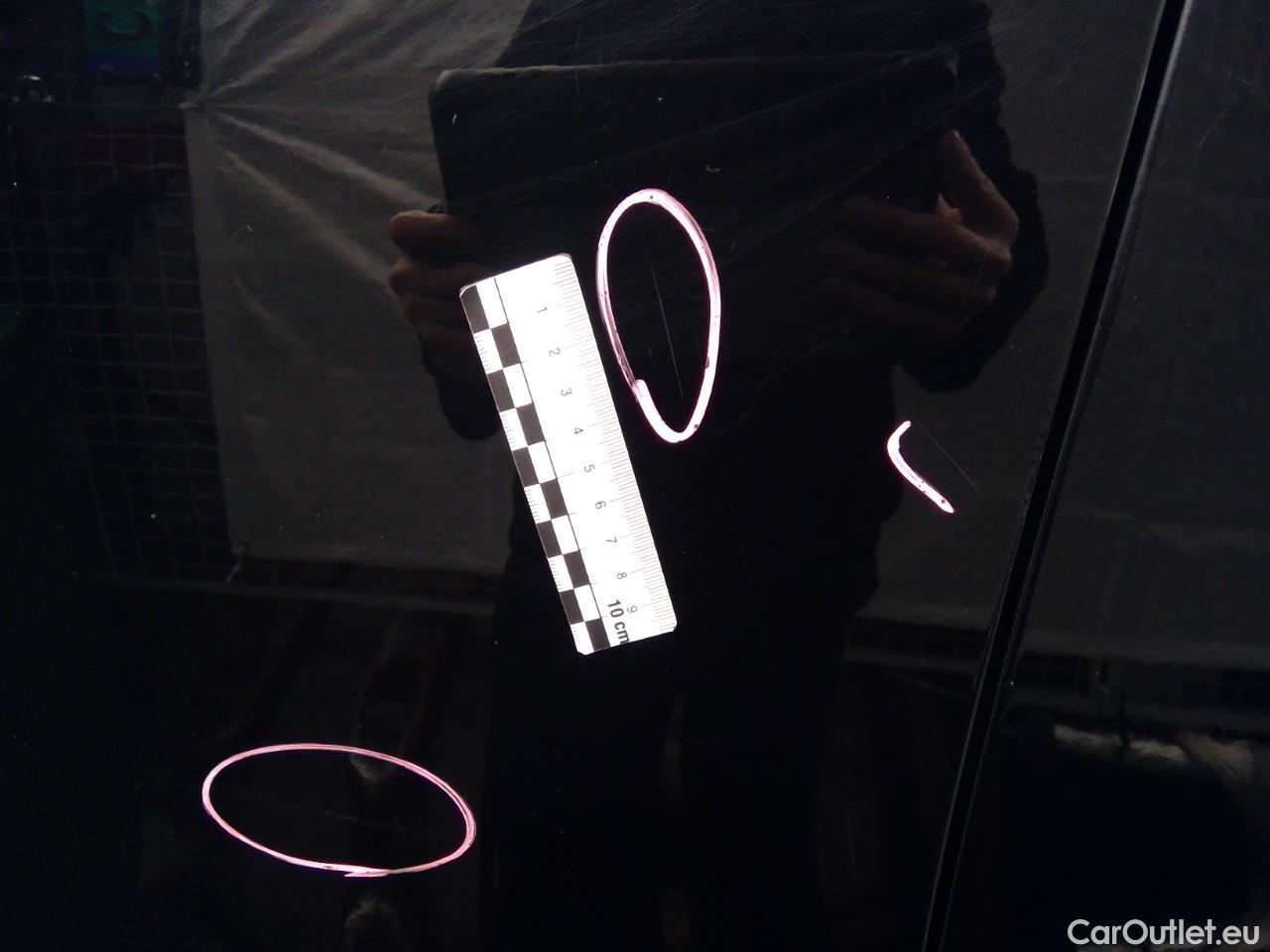  Tesla  Model Y  Long-Range AWD #13