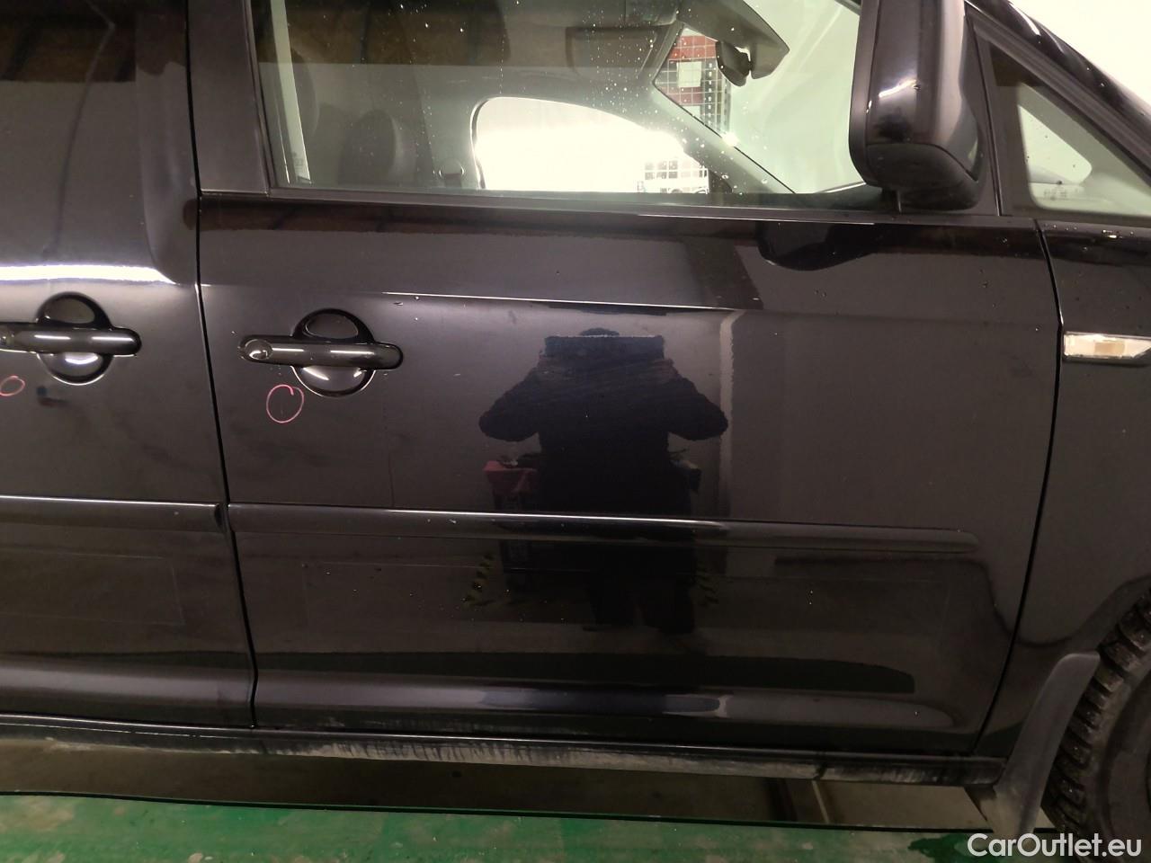  Volkswagen  Caddy  TDI 110 4WD Aut #1